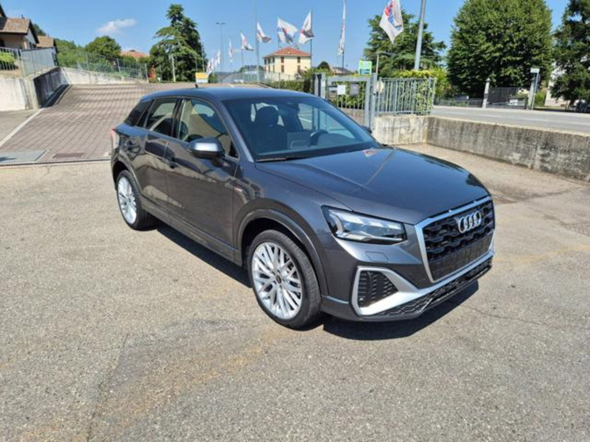 Audi Q2 Q2 35 TDI S tronic S line Edition (5)