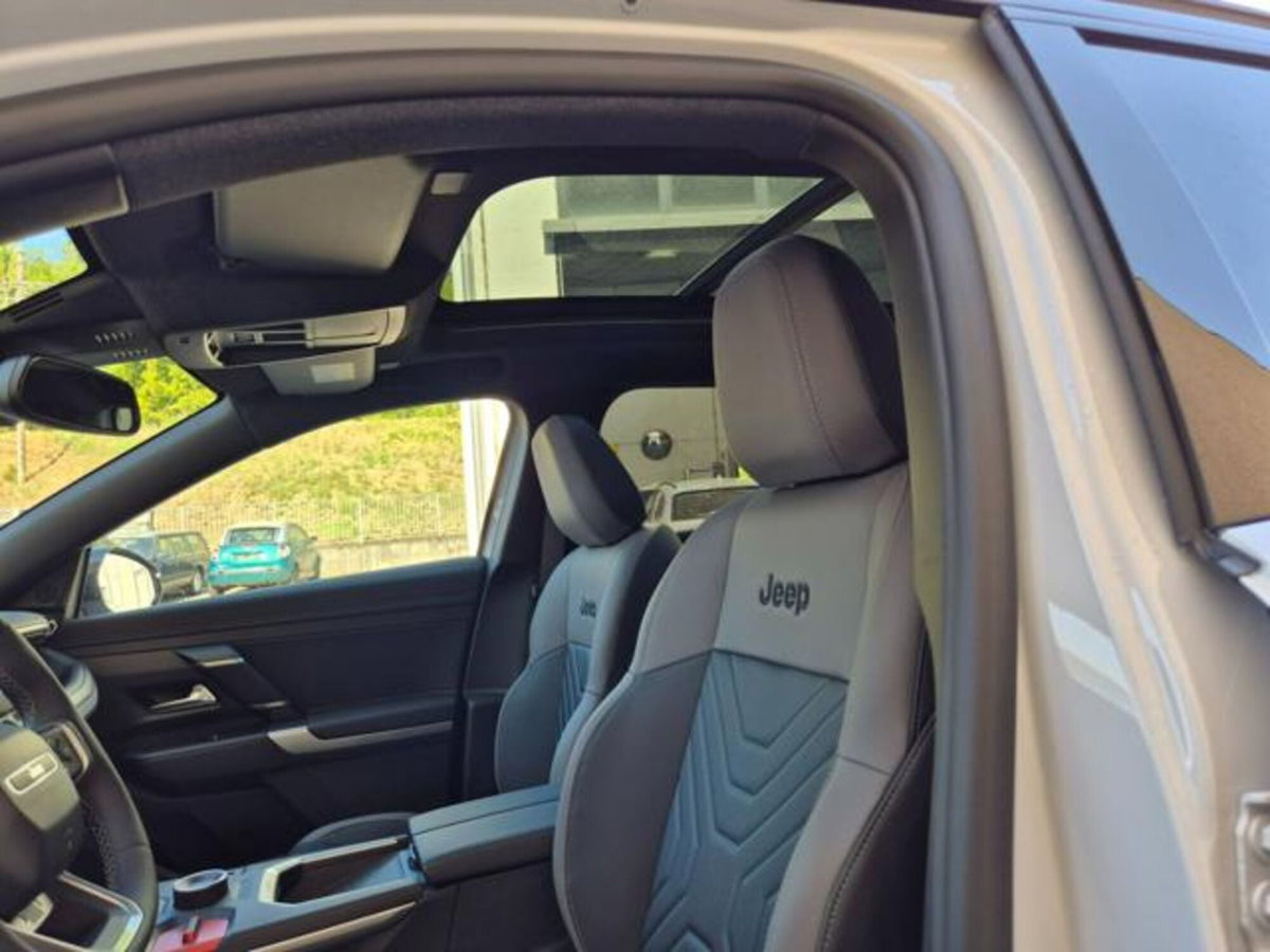 Jeep Compass 1.2 turbo e-hybrid mhev First Edition fwd 145cv edct6 (11)