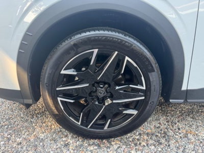 Peugeot 3008 1.2 hybrid GT Exclusive 145cv e-dcs6 (4)