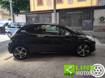 Peugeot 208 THP 200 CV 3 porte GTi (13)