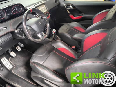 Peugeot 208 THP 200 CV 3 porte GTi (6)