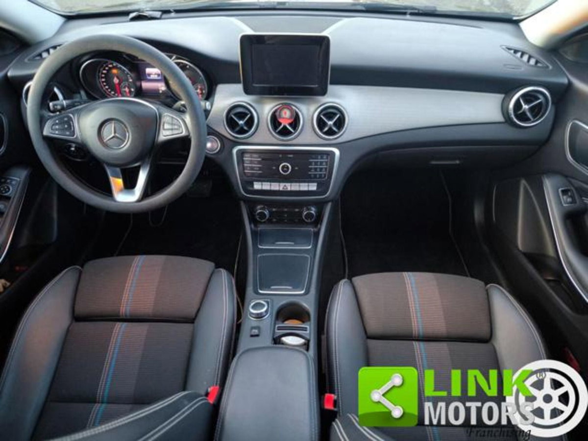 Mercedes-Benz CLA 180 d Sport (10)
