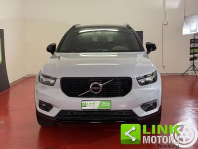 Volvo XC40 D3 R-design (2)