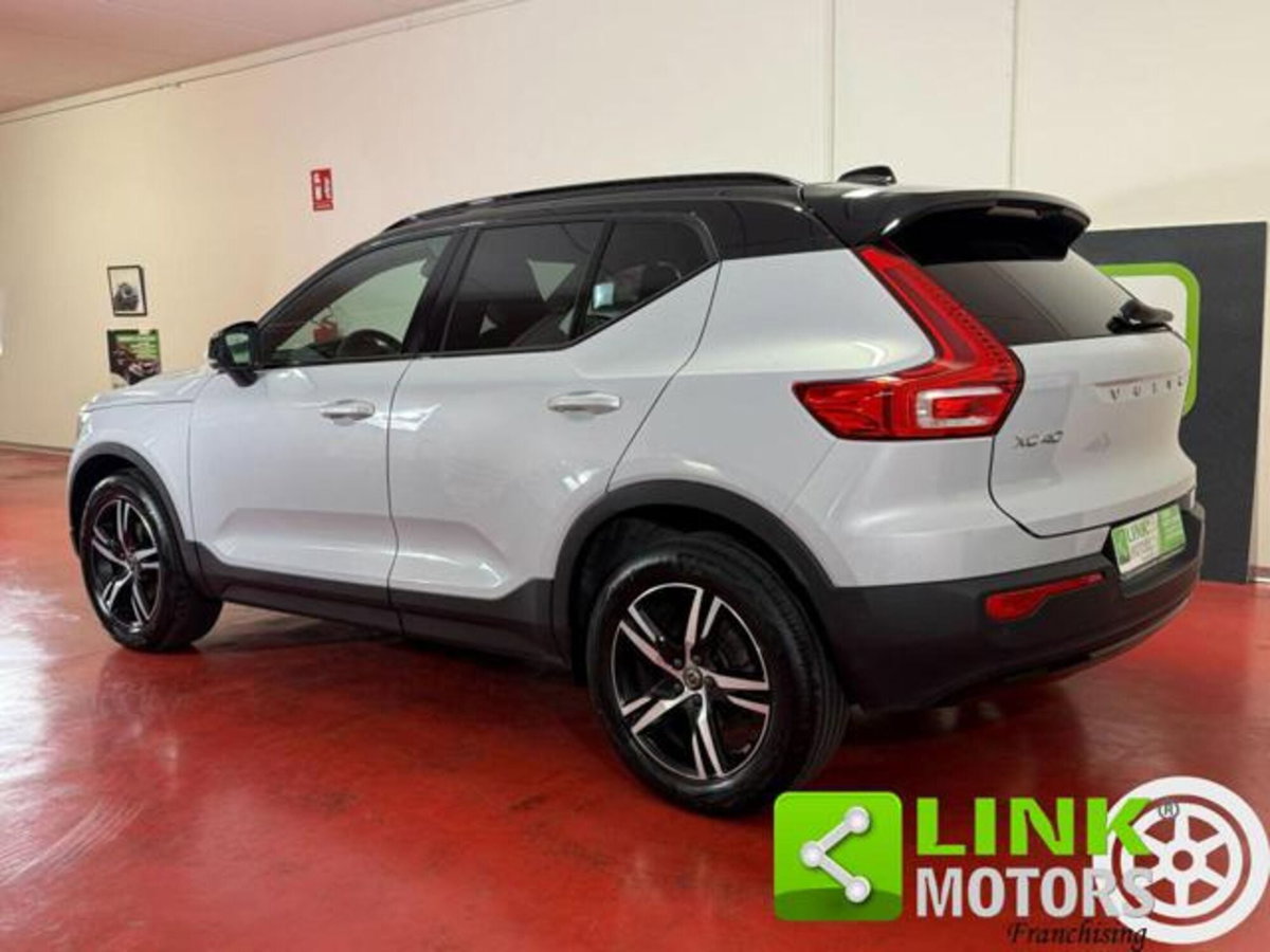 Volvo XC40 D3 R-design (4)