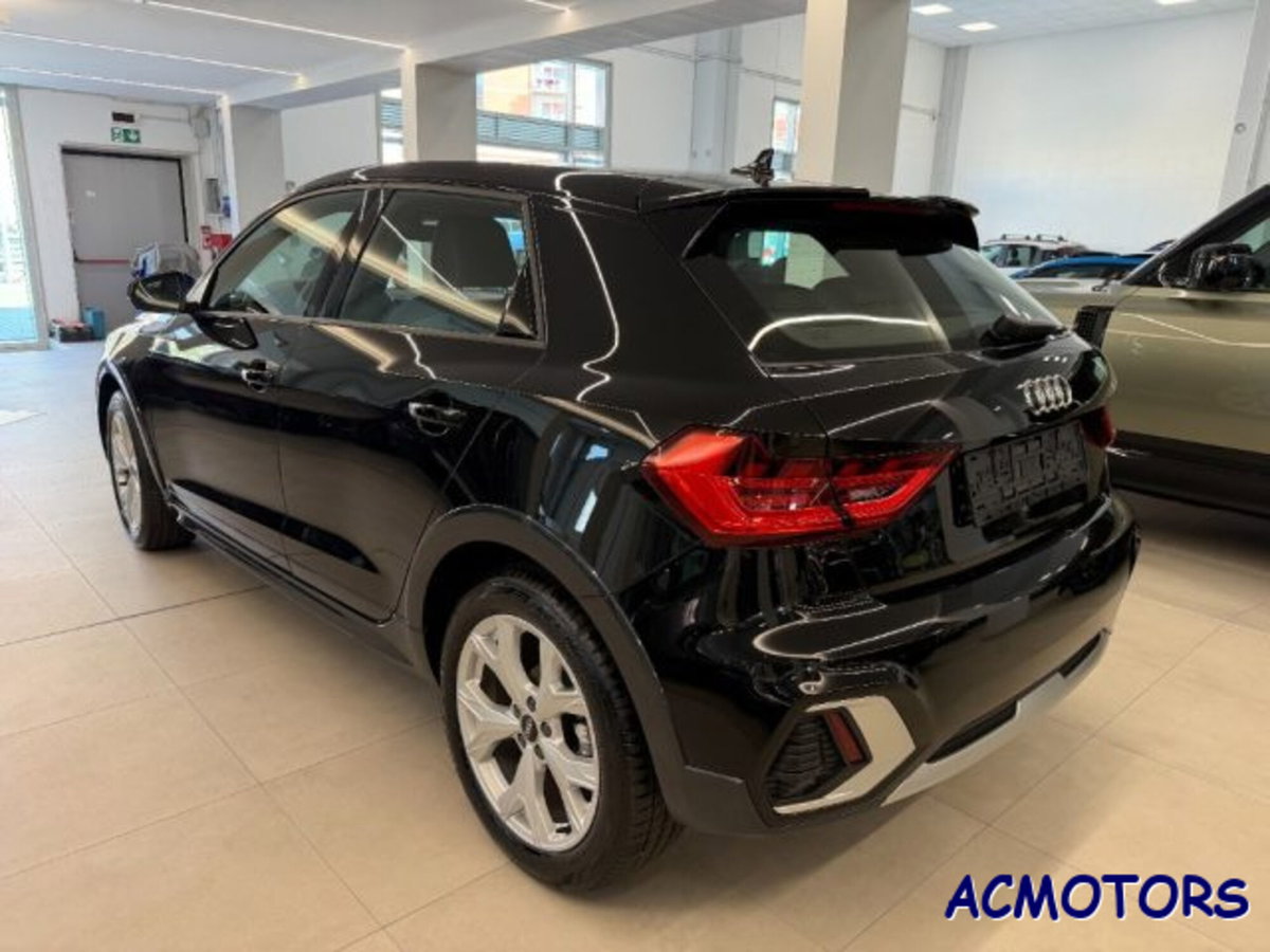 Audi A1 allstreet allstreet 35 TFSI S tronic Identity Contrast (3)