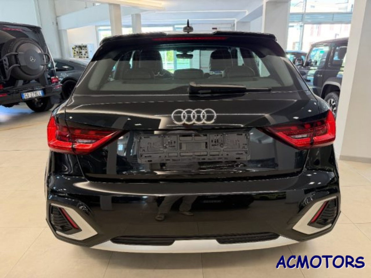 Audi A1 allstreet allstreet 35 TFSI S tronic Identity Contrast (4)