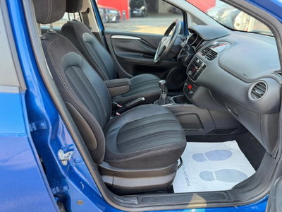 Fiat Punto Evo 1.4 5 porte Emotion Natural Power (12)