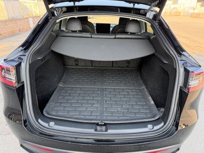 Tesla Model Y Performance Dual Motor awd (15)