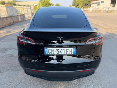 Tesla Model Y Performance Dual Motor awd (6)