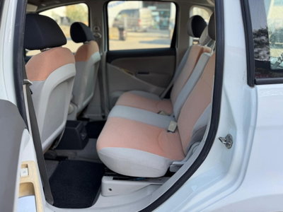 Fiat Idea 1.3 Multijet 16V Emotion (13)