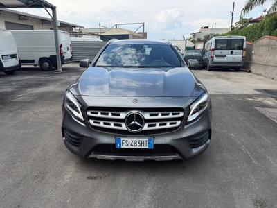 Mercedes-Benz GLA SUV 200 d Automatic 4Matic Premium (2)