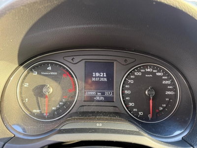 Audi A3 Sportback 1.6 TDI 116 CV S tronic Sport (7)