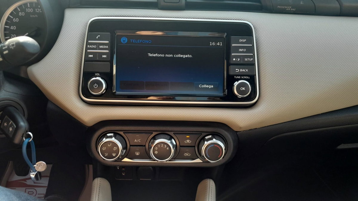 Nissan Micra 1.5 dCi 8V 5 porte Acenta (10)