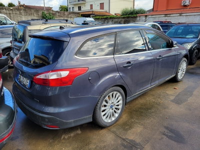 Ford Focus Station Wagon 1.0 EcoBoost 125 CV automatico SW Active (4)
