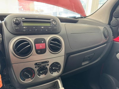Fiat Qubo 1.4 8V 77 CV Dynamic Natural Power (18)