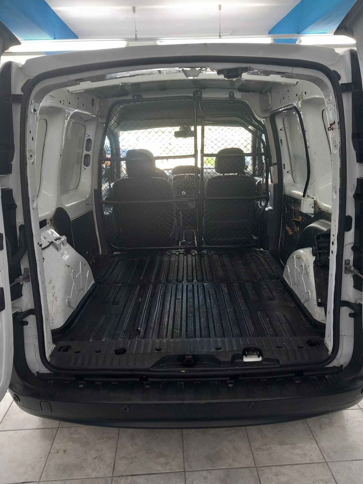 Renault Kangoo Blue dCi 95CV Express Maxi Combi Ice Plus (19)