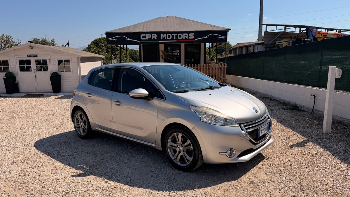 Peugeot 208 82 3 porte Active (2)