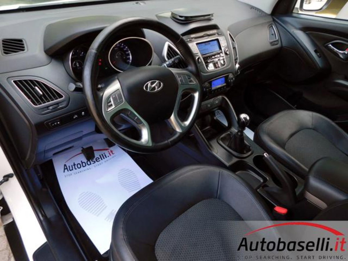 Hyundai ix35 1.7 CRDi 2WD Comfort (2)
