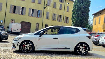 Renault Clio TCe 200CV EDC Start&Stop 5 porte Energy R.S. (12)