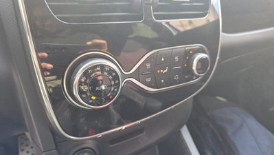Renault Clio TCe 200CV EDC Start&Stop 5 porte Energy R.S. (15)