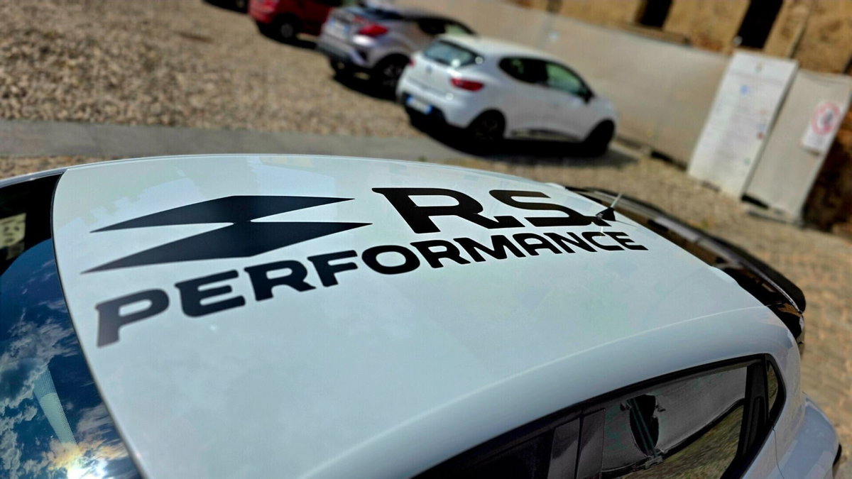 Renault Clio TCe 200CV EDC Start&Stop 5 porte Energy R.S. (17)