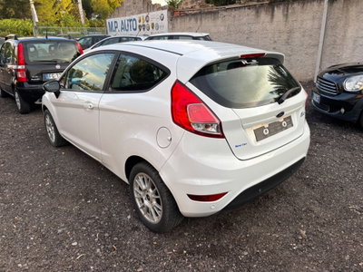 Ford Fiesta 1.5 TDCi 75CV 3 porte Titanium (5)