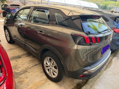 Peugeot 3008 BlueHDi 130 S&S Business (4)