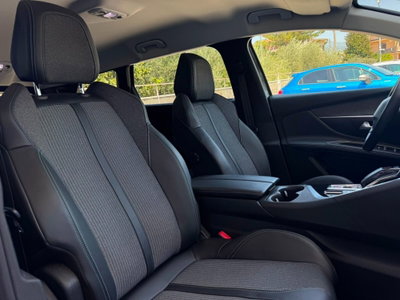 Peugeot 5008 BlueHDi 130 S&S EAT8 Allure (11)