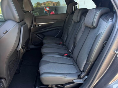 Peugeot 5008 BlueHDi 130 S&S EAT8 Allure (13)