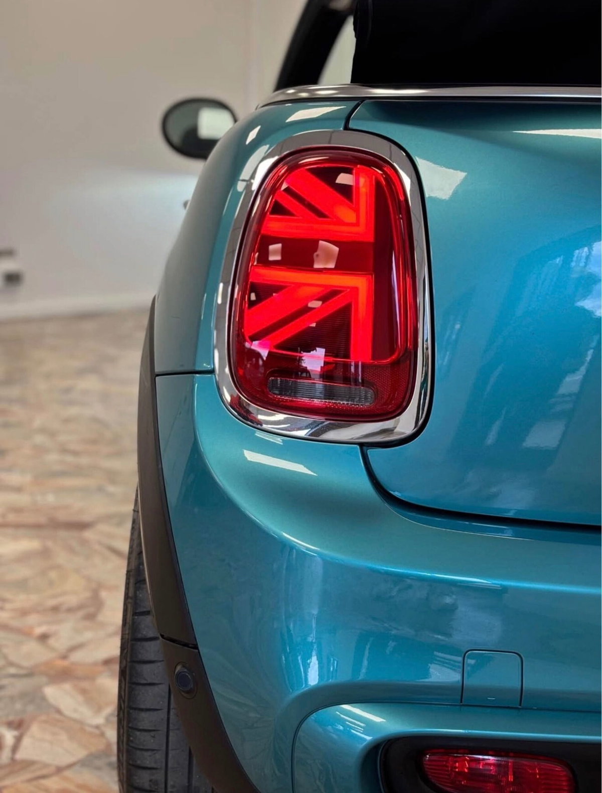 MINI Mini Cabrio 2.0 Cooper S Cabrio (11)