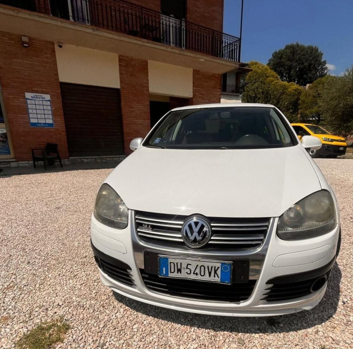 Volkswagen Golf Variant 1.9 TDI DPF DSG Sportline (17)