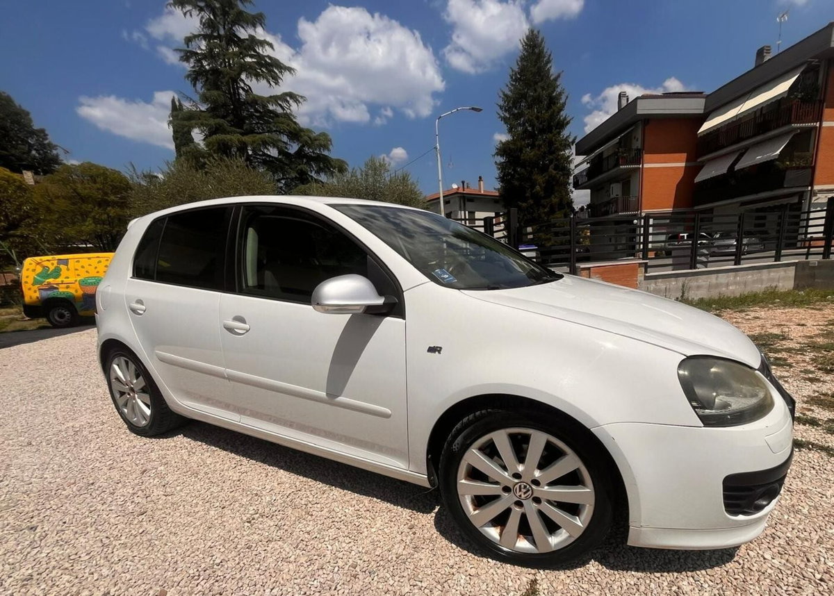 Volkswagen Golf Variant 1.9 TDI DPF DSG Sportline (5)