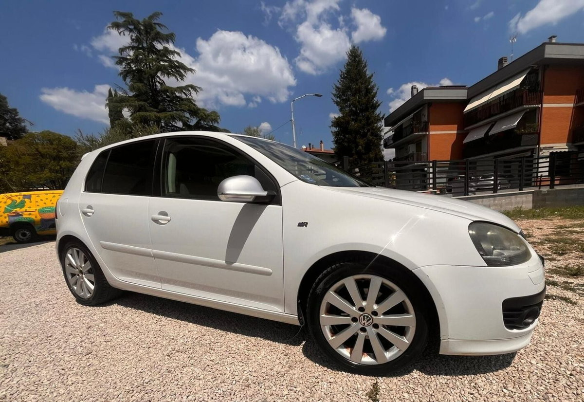 Volkswagen Golf Variant 1.9 TDI DPF DSG Sportline (6)