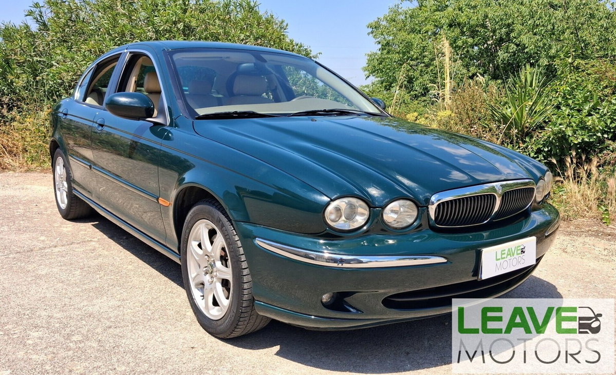 Jaguar X-Type 2 litri V6 24V cat Executive (3)