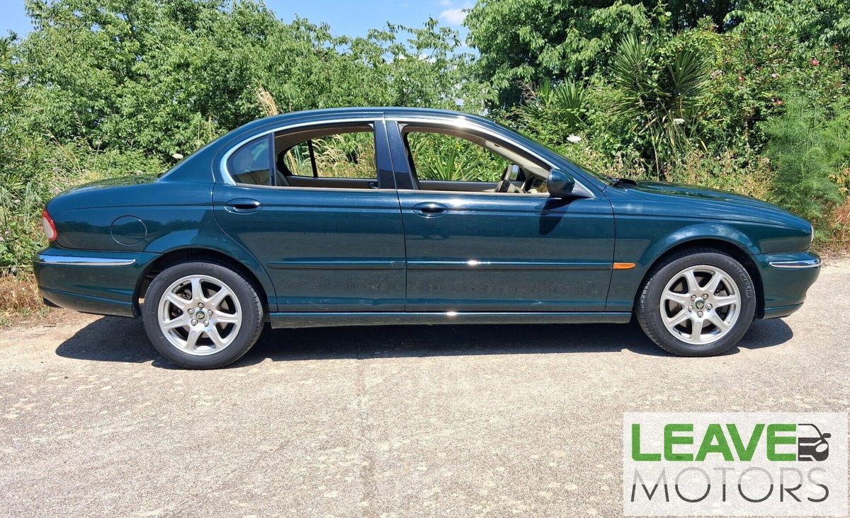 Jaguar X-Type 2 litri V6 24V cat Executive (4)