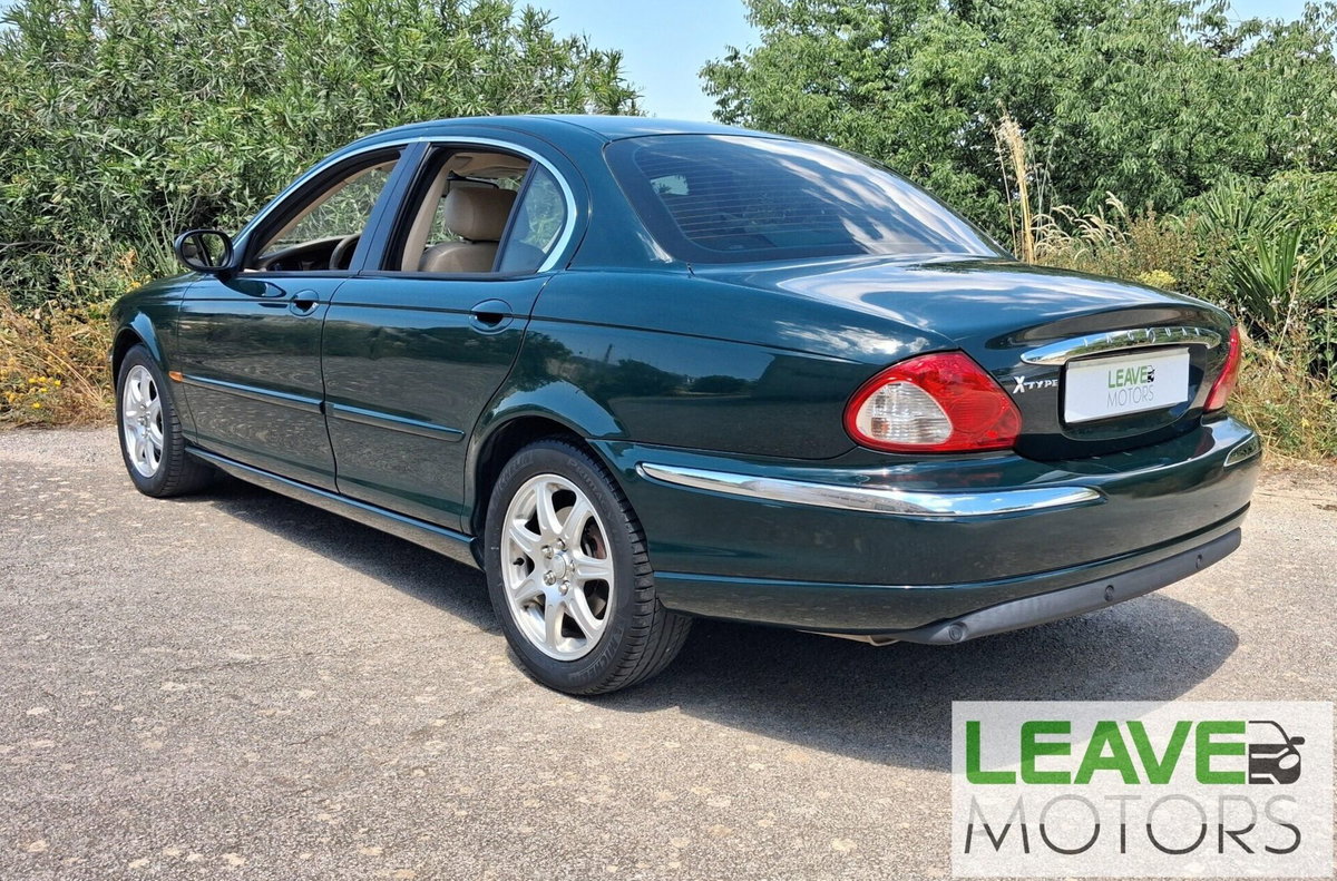 Jaguar X-Type 2 litri V6 24V cat Executive (7)