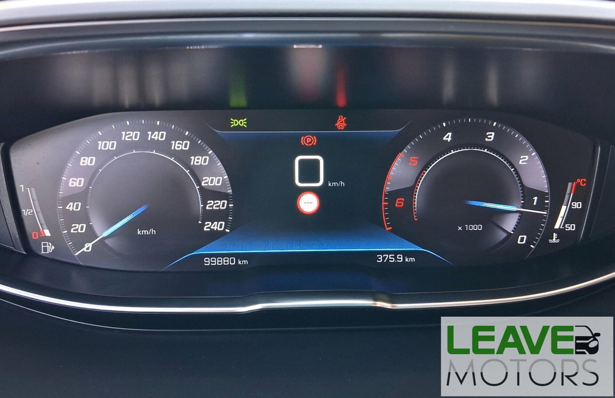 Peugeot 3008 BlueHDi 130 S&S GT Line (9)