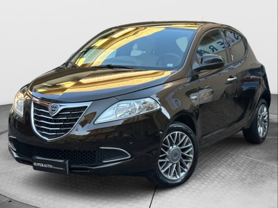 Lancia Ypsilon 1.2 69 CV 5 porte Platinum usata