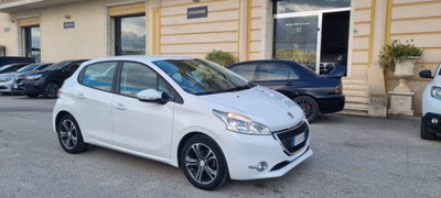 Peugeot 208 VTi 95 CV 5p. Allure usata