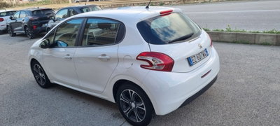 Peugeot 208 VTi 95 CV 5p. Allure (2)