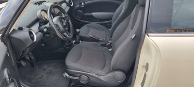 MINI Mini 1.6 16V One D (4)