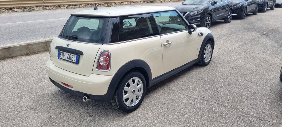 MINI Mini 1.6 16V One D (5)