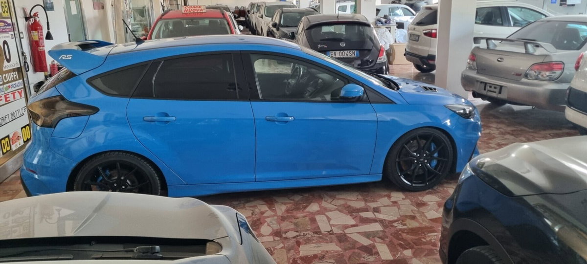 Ford Focus 2.3 350 CV AWD RS (2)