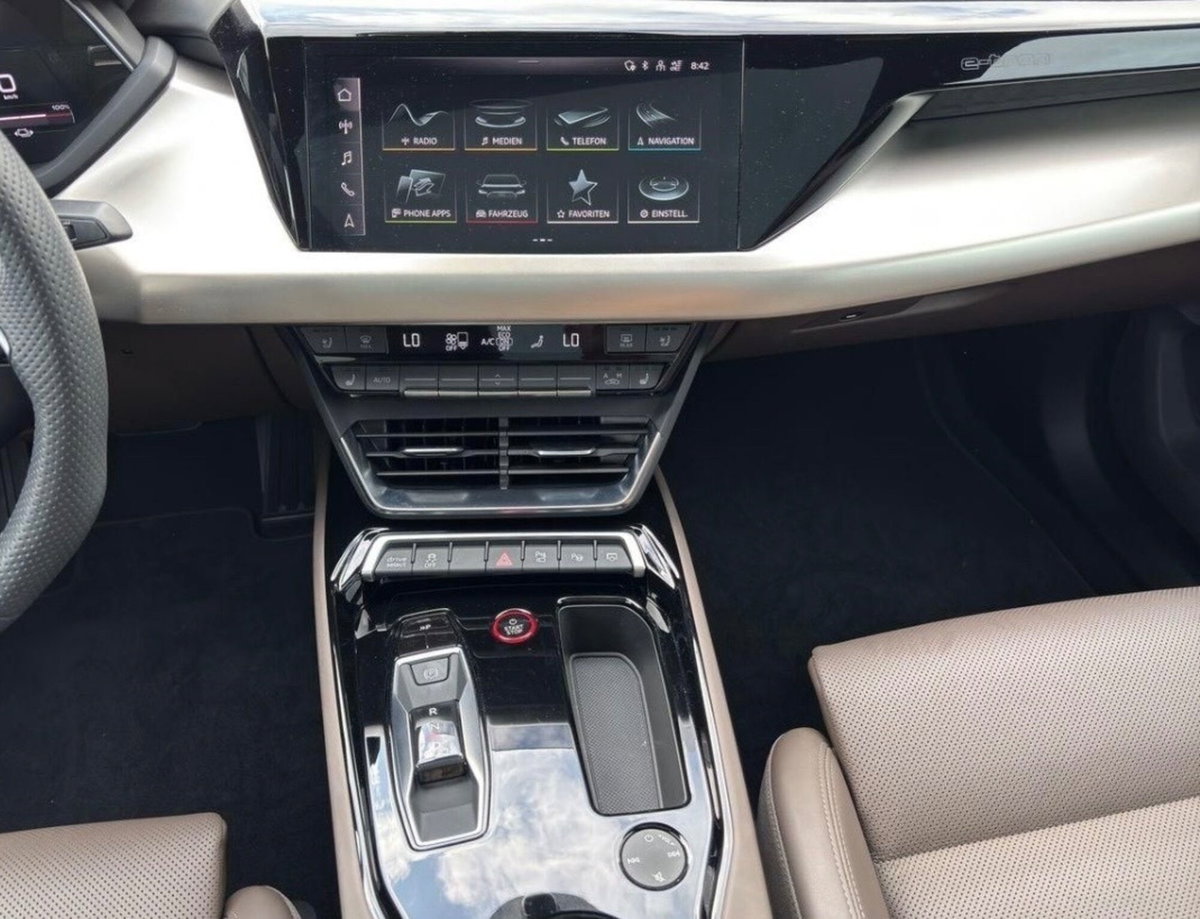 Audi e-Tron GT e-tron GT quattro (8)