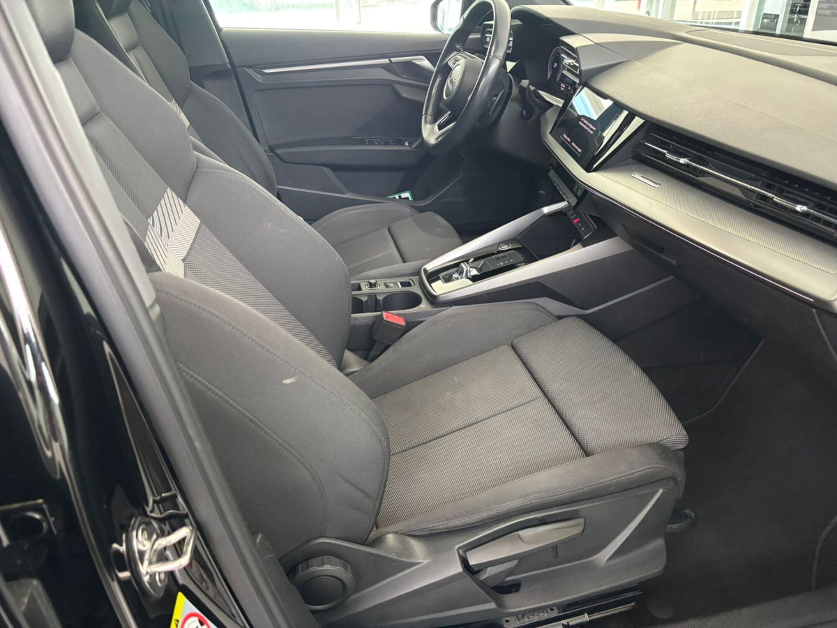 Audi A3 Sportback 35 TDI S tronic S line edition (16)