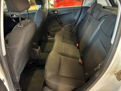 Peugeot 208 75 5 porte Active (10)