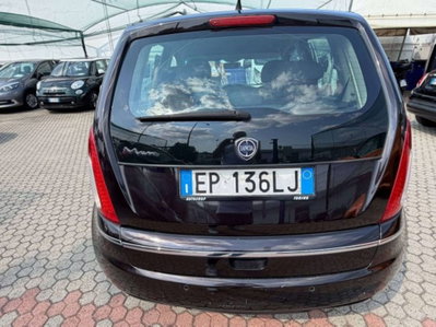 Lancia Musa 1.4 8V Ecochic (GPL) 5th Avenue (3)