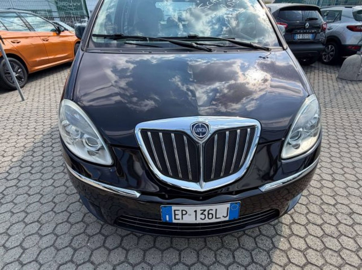Lancia Musa 1.4 8V Ecochic (GPL) 5th Avenue (5)