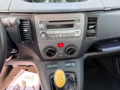 Lancia Musa 1.4 8V Ecochic (GPL) 5th Avenue (9)