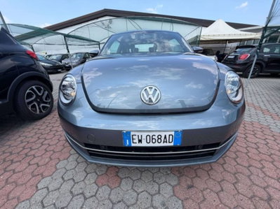 Volkswagen Maggiolino 1.6 TDI Design (2)